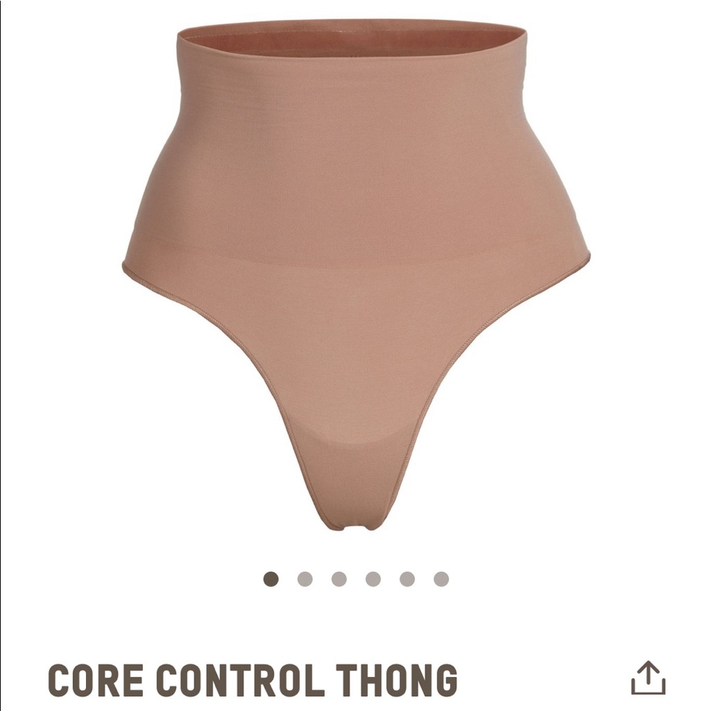 SKIMS Core Control Thong Shape wear S/M